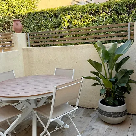 Duplex Des Salins Apartment